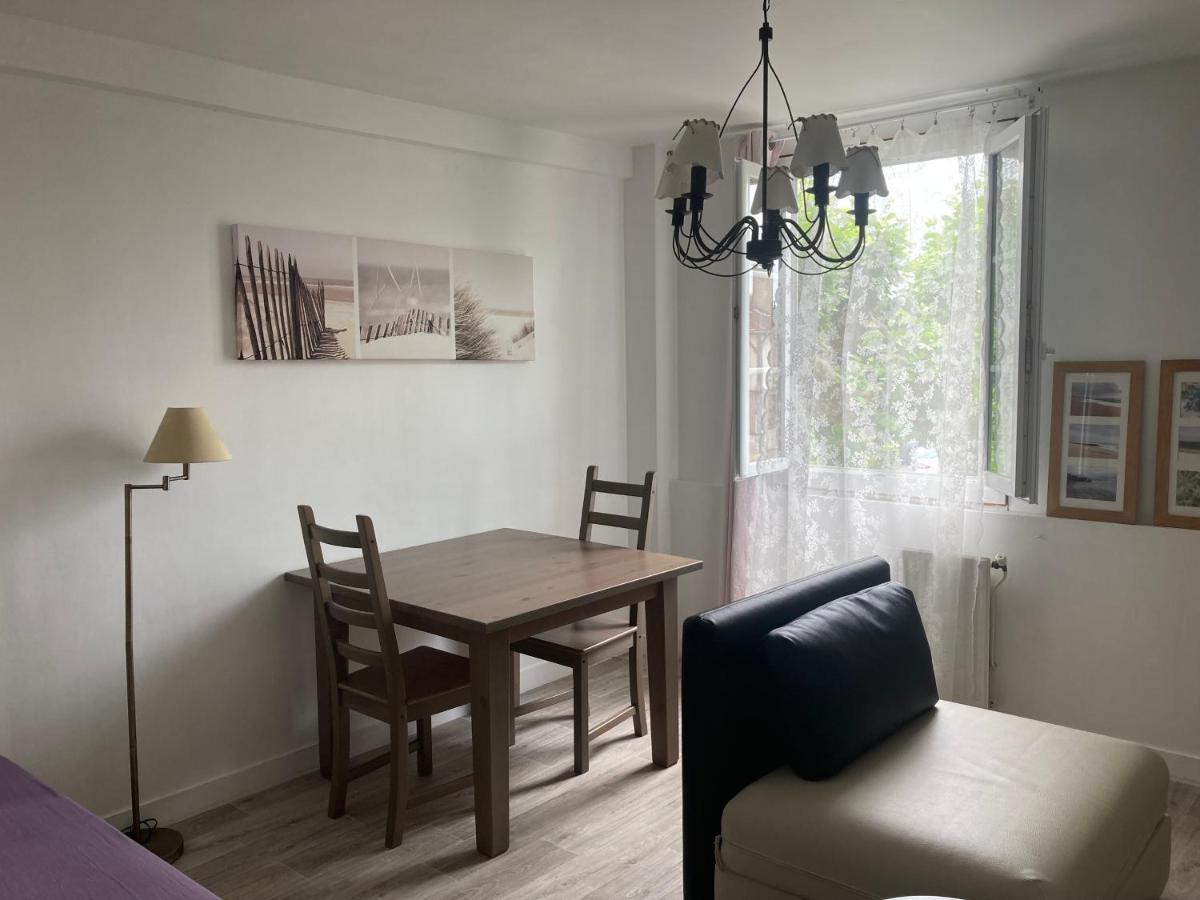 Appartement 2/3 Personnes A 10 Minutes De Contis Plage Saint-Julien-en-Born Eksteriør billede