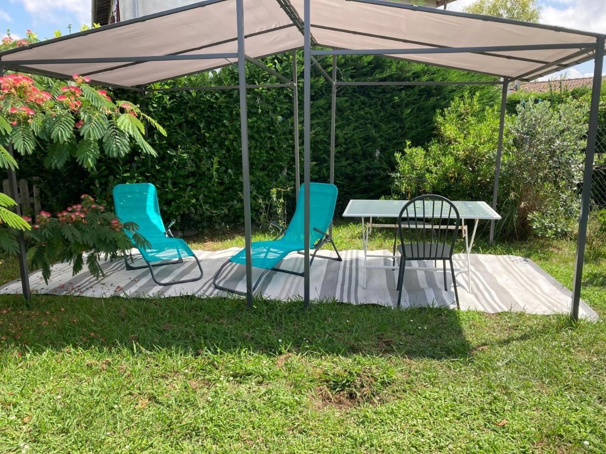 Appartement 2/3 Personnes A 10 Minutes De Contis Plage Saint-Julien-en-Born Eksteriør billede